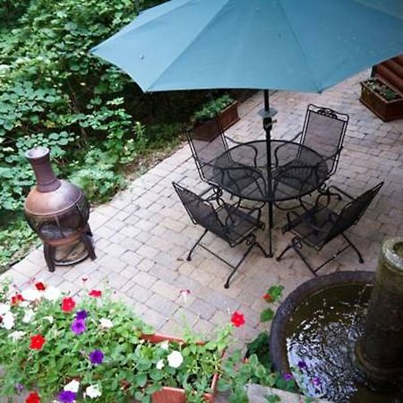 Scenic Valley Inn B&B And Event Center Манхатън Екстериор снимка